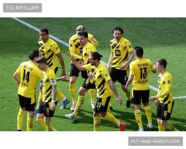 多特蒙德3比0完胜不莱梅巩固联赛前四位置