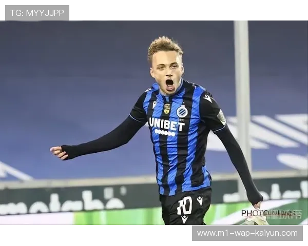 亨克球员数据:索尔、伊东纯也、埃曼斯各入一球 亨克球员数据:索尔、伊东纯也、埃曼斯各入一球